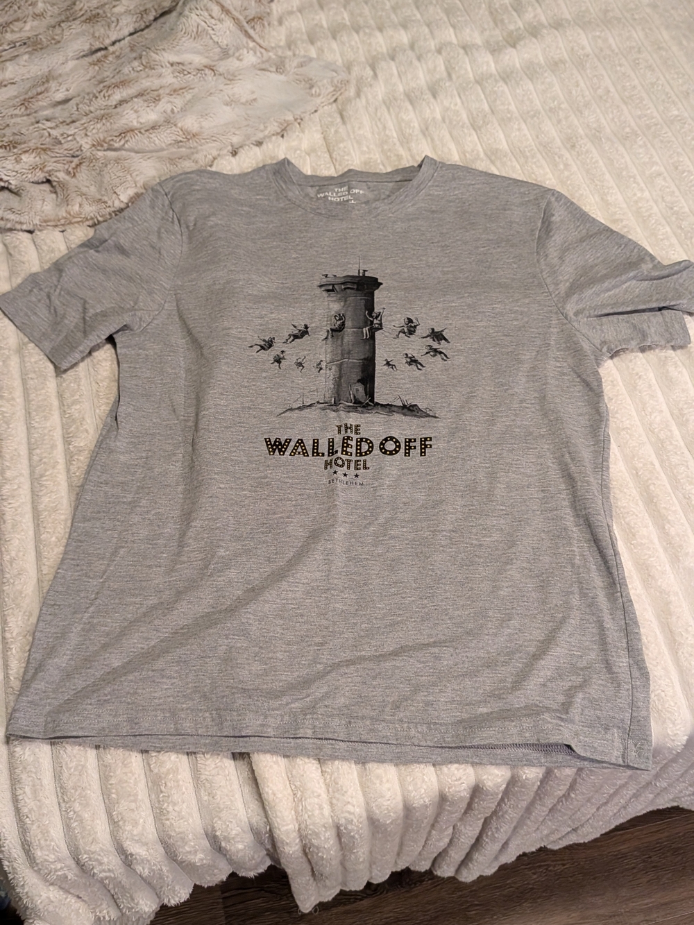 Collectible - Rare - Banksy The Walled Off Hotel Graphic Tee - Gray
